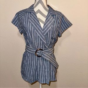 NWT Entro Blue Striped Belted Short Sleeve Notch Collar Wrap Blouse Medium